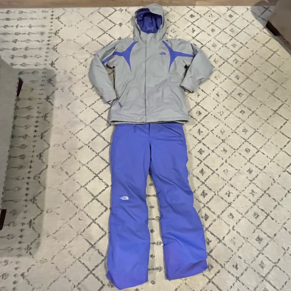 North Face ski jacket pants bibs girls sz L